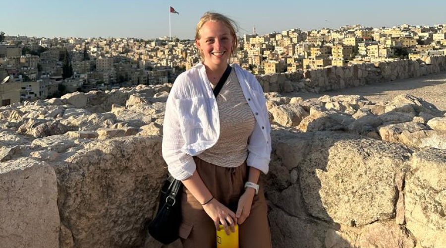 Margot Treadwell ‘24 in Jordan