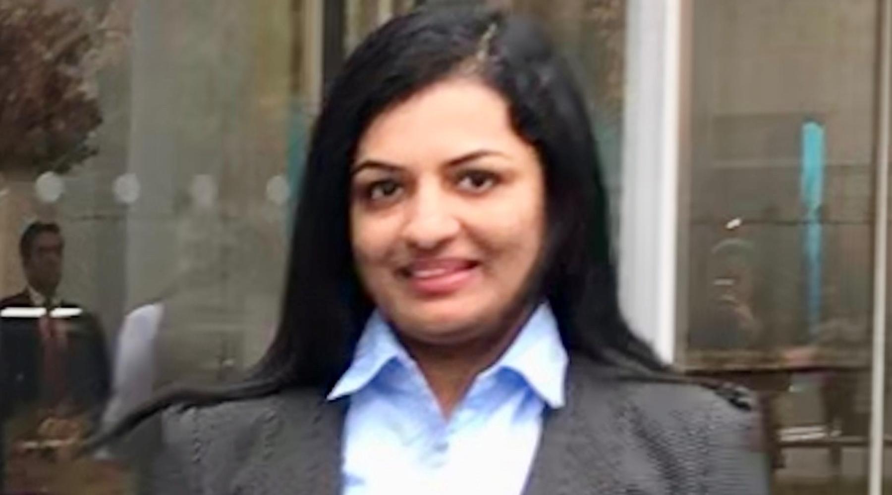 Gayathri Jayachandran Headshot