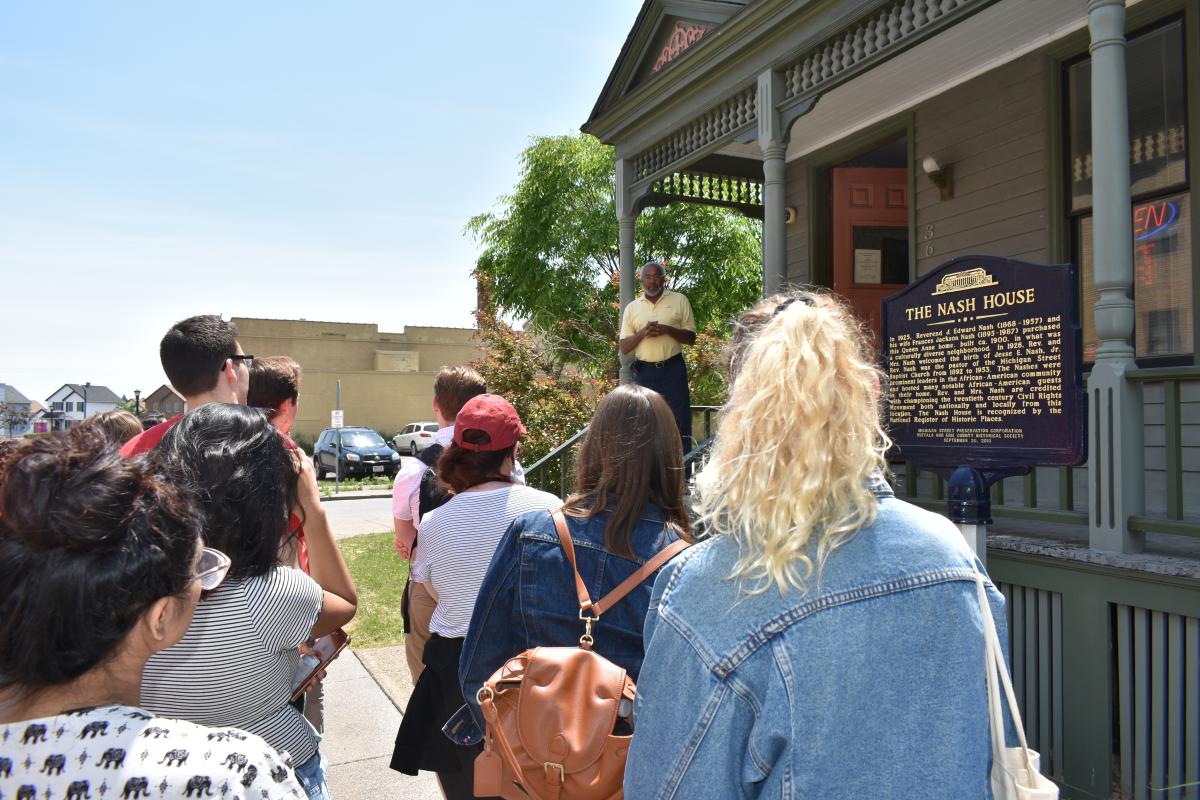 Buffalo High Road students at Nash House