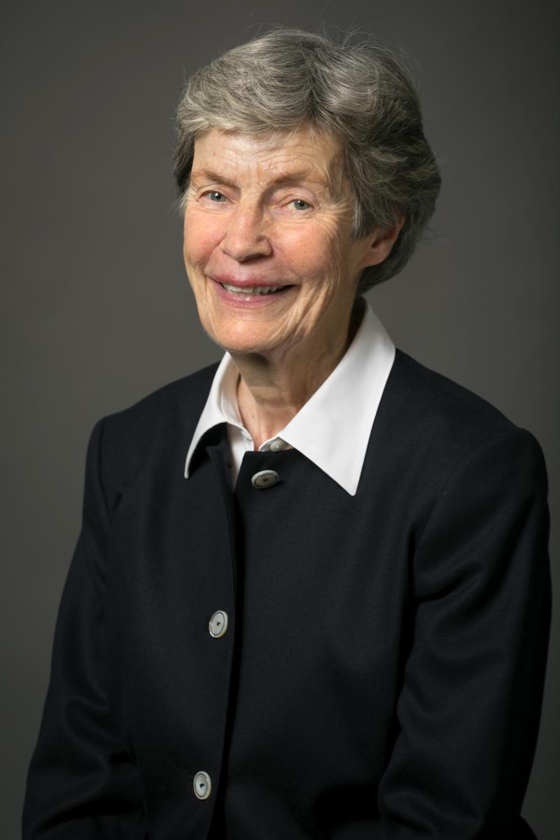 Tove Helland Hammer head shot