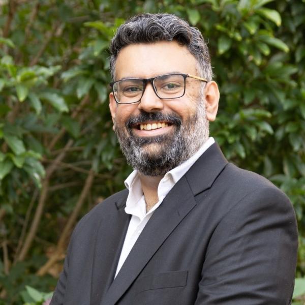 Usman Liaquat Expo Headshot 2