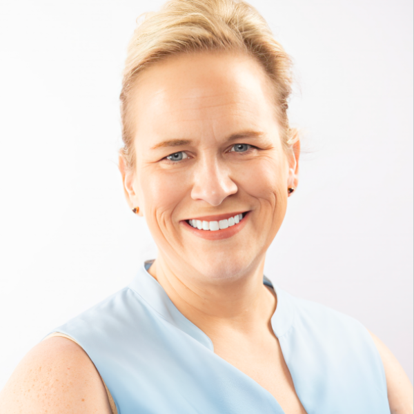 Headshot of Jenny Reed