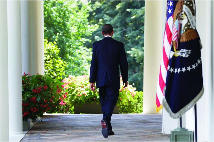 http://laborlou.com/wp-content/uploads/2011/10/Obama-Walking-Away-Rose-Garden2.jpg 