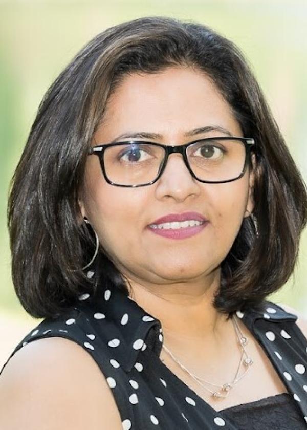 Portrait of Meg Kulkarni, EMHRM ’22
