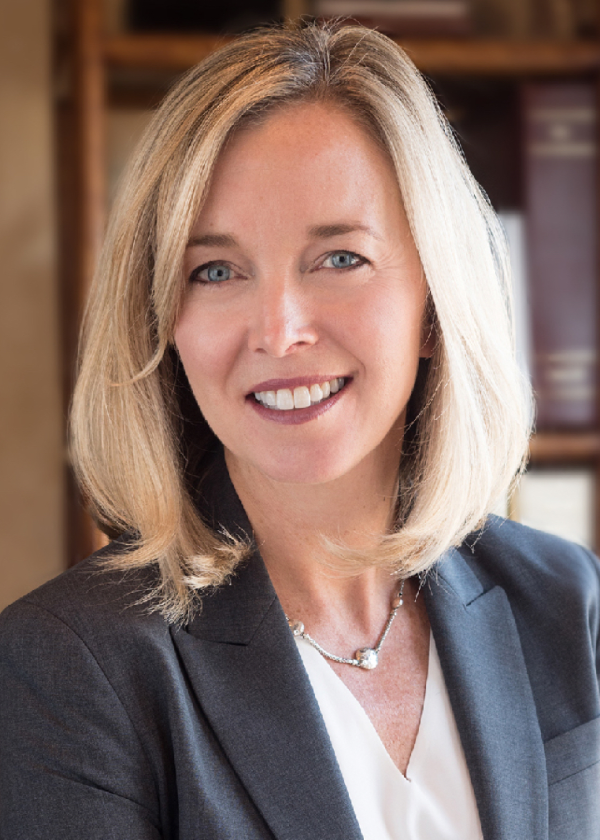 Julie ZTorrey headshot