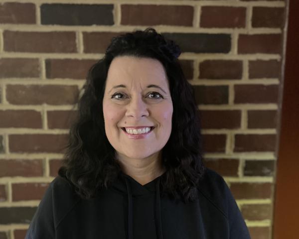Cathy Ferguson's headshot